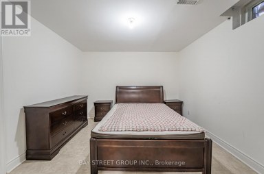 29 ASHMORE CRESCENT Markham (Milliken Mills East) Ontario photo 8