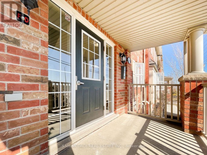 2 - 639 DUNDAS STREET W, Mississauga (Cooksville), Ontario, L5B0B5