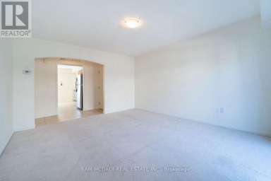 2 - 639 DUNDAS STREET W Mississauga (Cooksville) Ontario photo 9