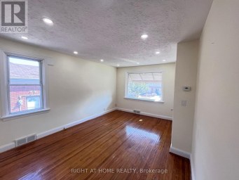 MAIN FLLOOR - 224 COLLEGE AVENUE Oshawa (Vanier) Ontario photo 4