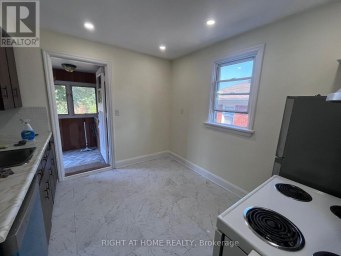 MAIN FLLOOR - 224 COLLEGE AVENUE Oshawa (Vanier) Ontario photo 6