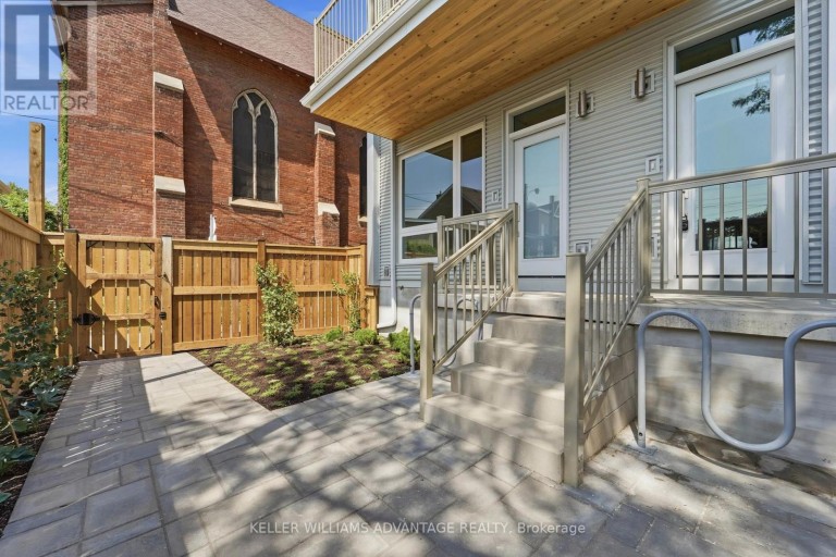 UNIT D - 616 DELAWARE AVENUE N, Toronto (Wychwood), Ontario, M6H2V2