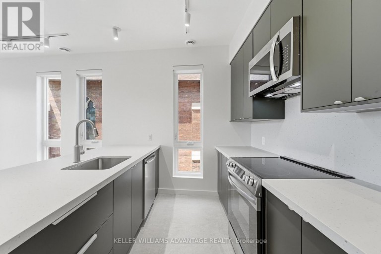 UNIT D - 616 DELAWARE AVENUE N, Toronto (Wychwood), Ontario, M6H2V2