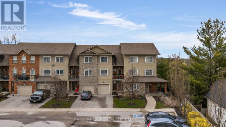 7 - 49 FERNDALE DRIVE S, Barrie (Ardagh), Ontario, L4N5W9