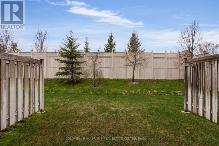 7 - 49 FERNDALE DRIVE S, Barrie (Ardagh), Ontario, L4N5W9