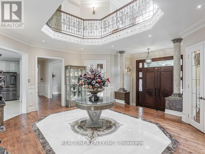 15 ROYAL OAK DRIVE, Toronto (Bridle Path-Sunnybrook-York Mills), Ontario, M3C2M3