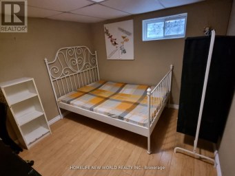 54 PAINSWICK CRESCENT Toronto (Pleasant View) Ontario photo 4
