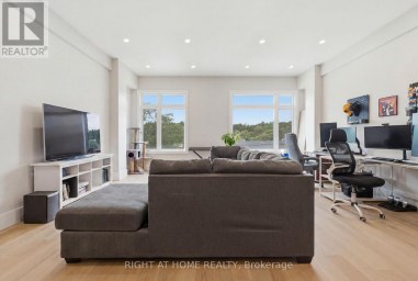 79B RIVER STREET Parry Sound Ontario photo 11