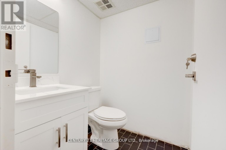 101 - 2900 YONGE STREET, Toronto (Lawrence Park South), Ontario, M4N3N8