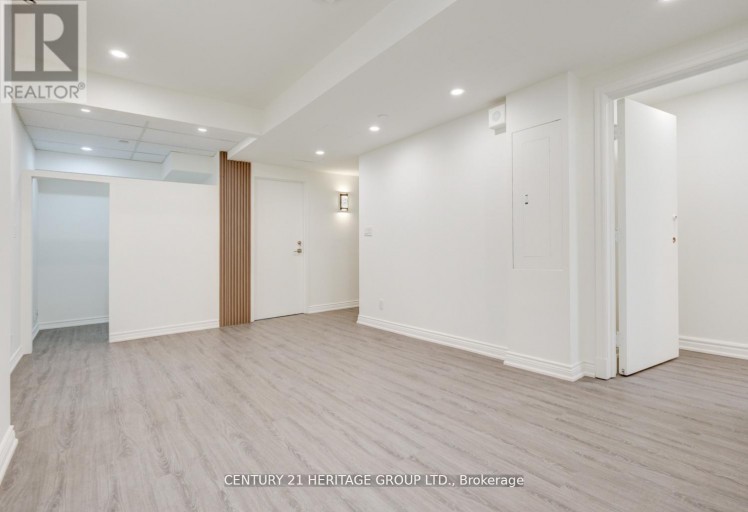 101 - 2900 YONGE STREET, Toronto (Lawrence Park South), Ontario, M4N3N8