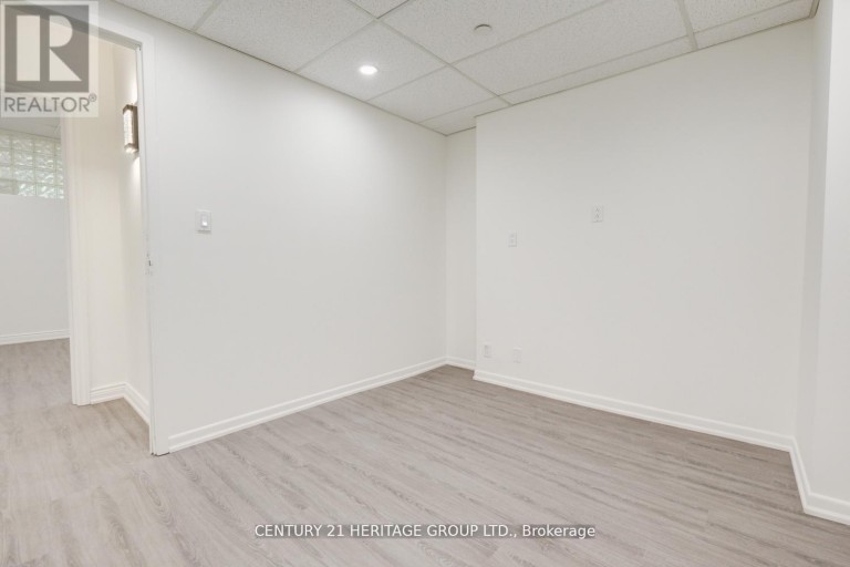 101 - 2900 YONGE STREET, Toronto (Lawrence Park South), Ontario, M4N3N8