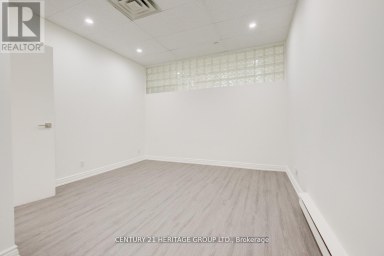 101 - 2900 YONGE STREET Toronto (Lawrence Park South) Ontario photo 19