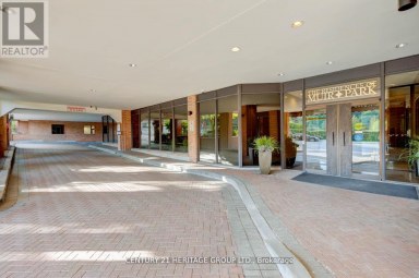 101 - 2900 YONGE STREET Toronto (Lawrence Park South) Ontario photo 2