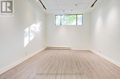101 - 2900 YONGE STREET Toronto (Lawrence Park South) Ontario photo 23