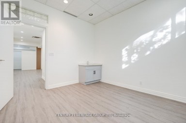 101 - 2900 YONGE STREET Toronto (Lawrence Park South) Ontario photo 27