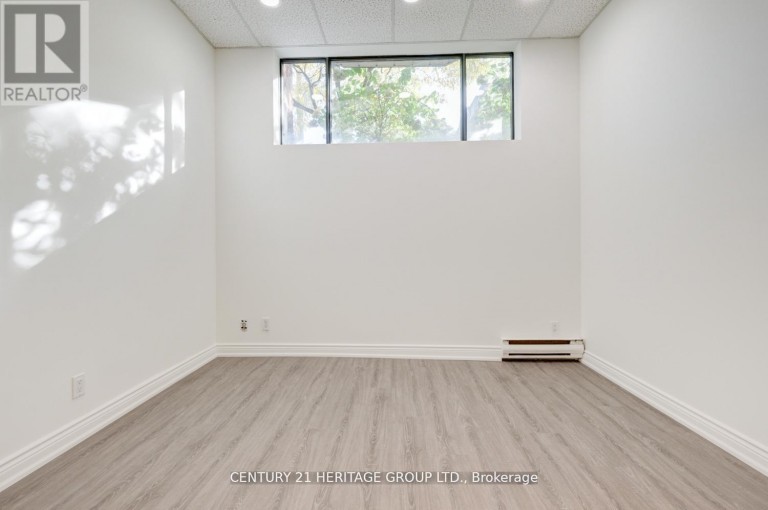 101 - 2900 YONGE STREET, Toronto (Lawrence Park South), Ontario, M4N3N8