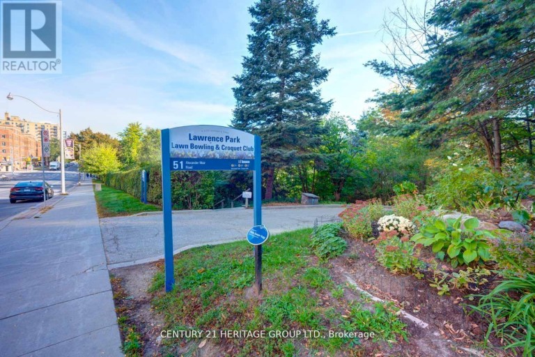 101 - 2900 YONGE STREET, Toronto (Lawrence Park South), Ontario, M4N3N8