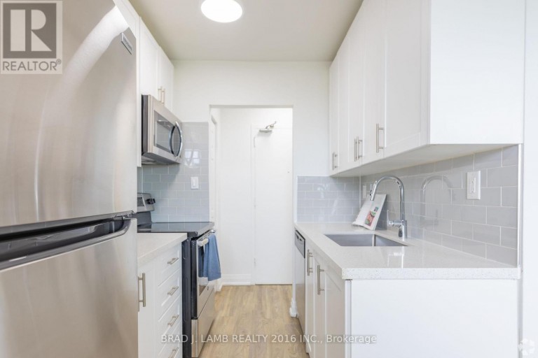 501 - 718 LAWRENCE ROAD E, Hamilton (Rosedale), Ontario, L8K1Z6
