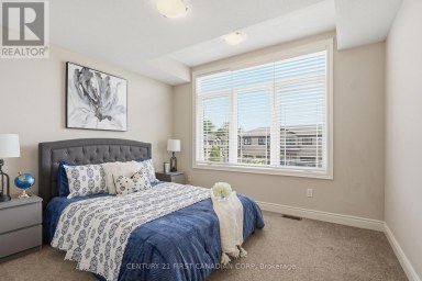 2608 HOLBROOK DRIVE London South (South U) Ontario photo 26