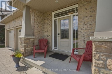 2608 HOLBROOK DRIVE London South (South U) Ontario photo 4