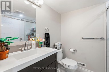 2608 HOLBROOK DRIVE London South (South U) Ontario photo 40