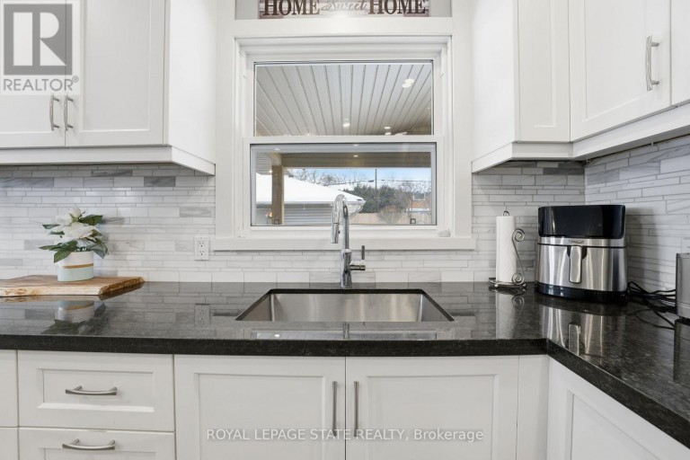 473 MOHAWK ROAD W, Hamilton (Gilbert), Ontario, L9C1X3