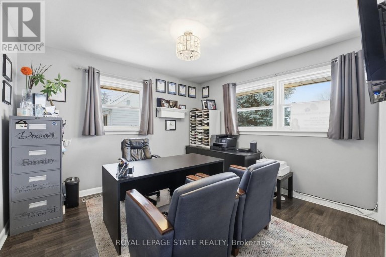 473 MOHAWK ROAD W, Hamilton (Gilbert), Ontario, L9C1X3