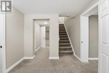 473 MOHAWK ROAD W Hamilton (Gilbert) Ontario photo 20