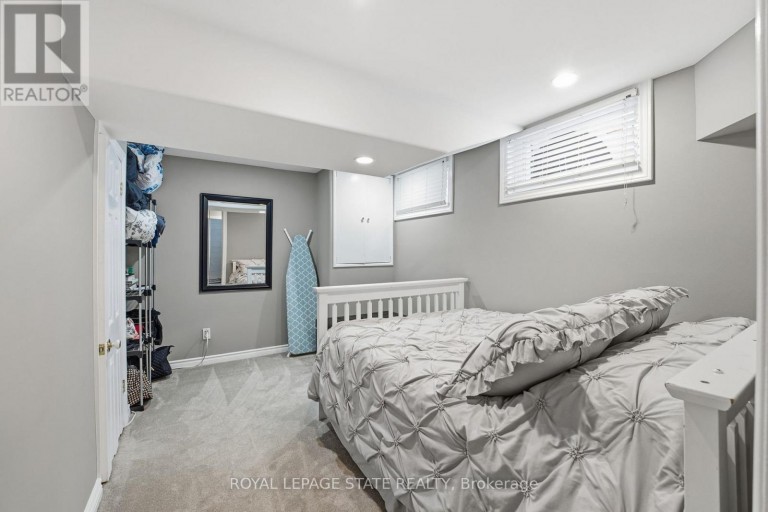 473 MOHAWK ROAD W, Hamilton (Gilbert), Ontario, L9C1X3
