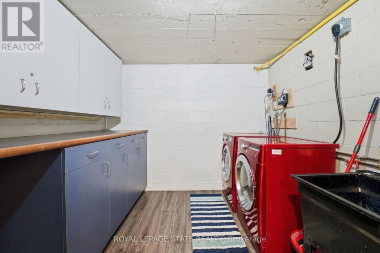 473 MOHAWK ROAD W, Hamilton (Gilbert), Ontario, L9C1X3