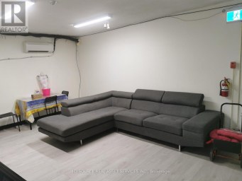 1811 DANFORTH AVENUE Toronto (Woodbine Corridor) Ontario photo 10