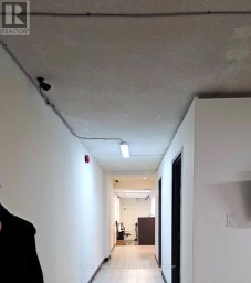 1811 DANFORTH AVENUE Toronto (Woodbine Corridor) Ontario photo 8