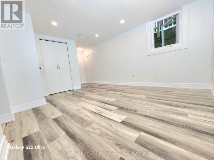 BSMT - 764 GORHAM STREET, Newmarket (Gorham-College Manor), Ontario, L3Y1L6