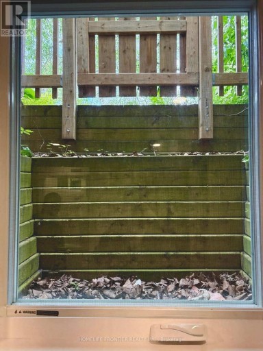 BSMT - 764 GORHAM STREET, Newmarket (Gorham-College Manor), Ontario, L3Y1L6