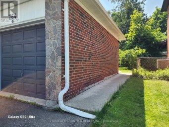 BSMT - 764 GORHAM STREET Newmarket (Gorham-College Manor) Ontario photo 2