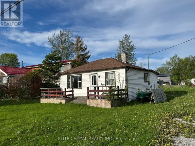 9 LAMBROOK DRIVE, Georgina (Virginia), Ontario, L0E1N0