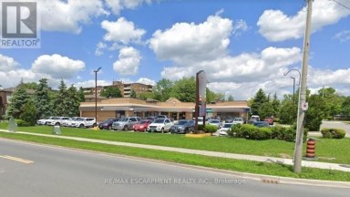 5 - 80 HAMILTON STREET N Hamilton (Waterdown) Ontario photo 1