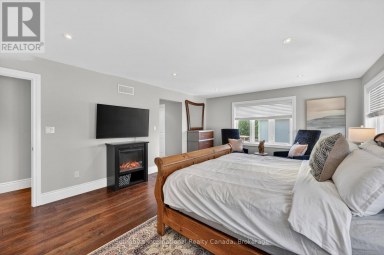 36 KAYLA CRESCENT Collingwood Ontario photo 28