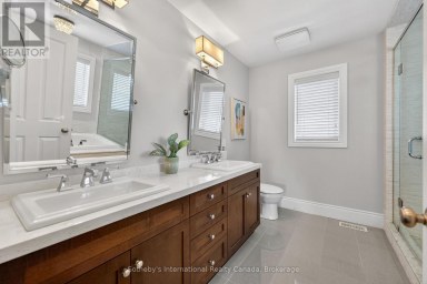 36 KAYLA CRESCENT Collingwood Ontario photo 30