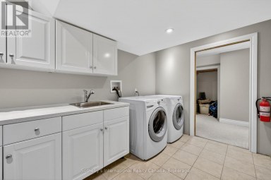 36 KAYLA CRESCENT Collingwood Ontario photo 46