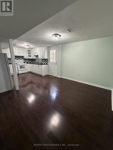BASEMENT - 23 DUNWICH PLACE, Brampton (Southgate), Ontario, L6T1K3
