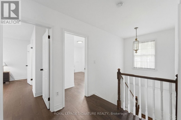 312 DALEWOOD DRIVE, Oakville (MO Morrison), Ontario, L6J4P5