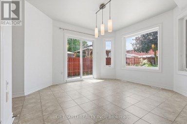28 HAWKINS DRIVE Barrie (Ardagh) Ontario photo 16