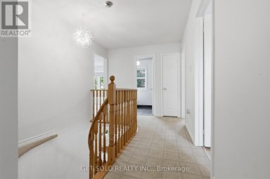 28 HAWKINS DRIVE Barrie (Ardagh) Ontario photo 18