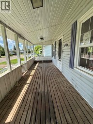 4904 58th Avenue High Prairie Alberta photo 21