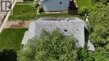 4904 58th Avenue High Prairie Alberta photo 22