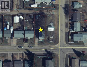 4904 58th Avenue High Prairie Alberta photo 29