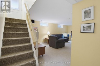 115 CHAMPLAIN CRESCENT London East (East I) Ontario photo 16