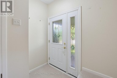 115 CHAMPLAIN CRESCENT London East (East I) Ontario photo 2