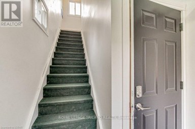 256 EDINBURGH STREET London North (North N) Ontario photo 18